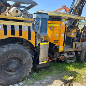 2004 MODEL ATLAS COPCO M2D JUMBO BOOMER