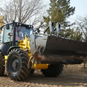 New Holland B115 (4CX) Backhoe Loader