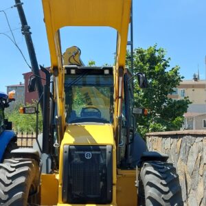 New Holland B115 (4CX) Backhoe Loader