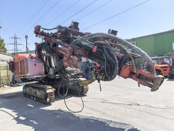 2016 Sandvik DX800