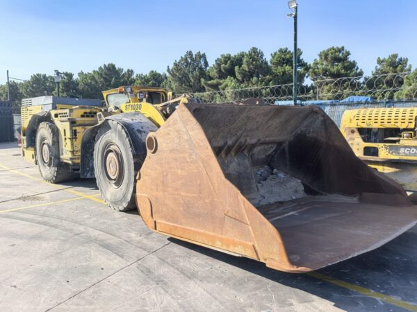 2013 ATLAS COPCO ST1030 TUNNEL LOADER
